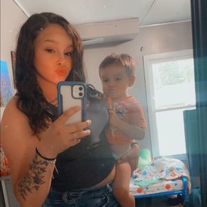 Meet your Posher, Karissa